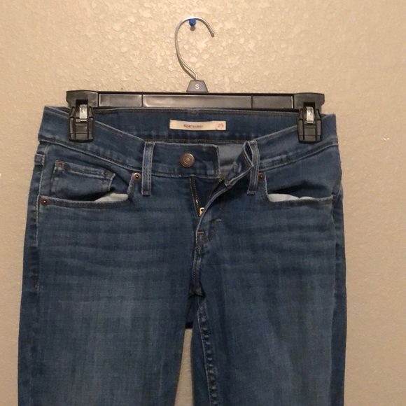 LEVI JEANS - Picture 1 of 4